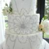 Close-up of the edible sugar diamond starburst replicating the brides wedding dress. 